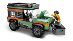 Le camion de montagne 4x4 tout-terrain