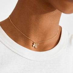 AJANI collier pendentif fleur recyclée