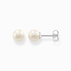 Clous d'oreilles perle