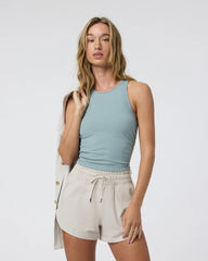 Pose Plyo Tank