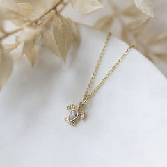 Glee Turtle Treasure necklace